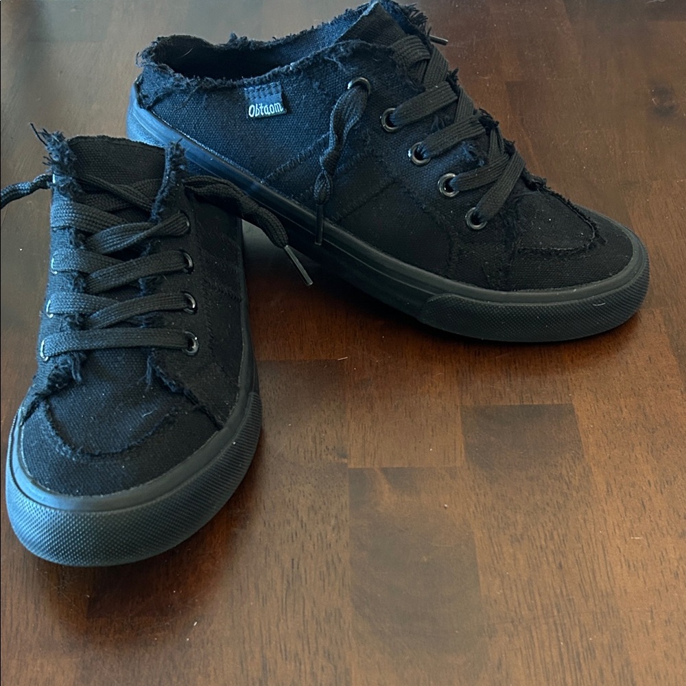 Obtaom Black Canvas Mule Sneaker Size 6